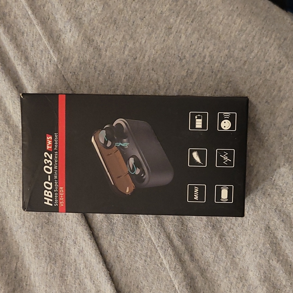 Never used earbuds